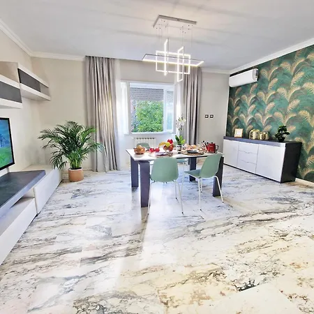 Apartmán Felix House Park