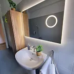 Felix House Park روما